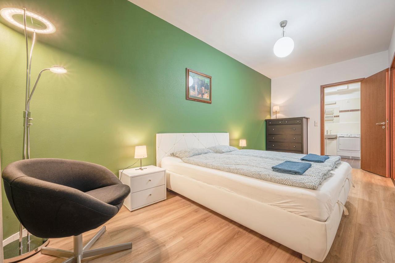 Modern Apartment With Garage Budapeşte Dış mekan fotoğraf