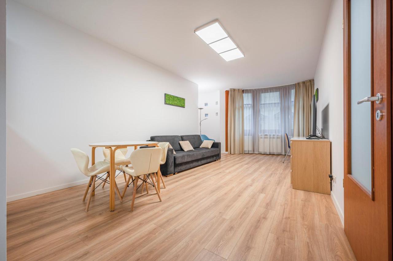 Modern Apartment With Garage Budapeşte Dış mekan fotoğraf