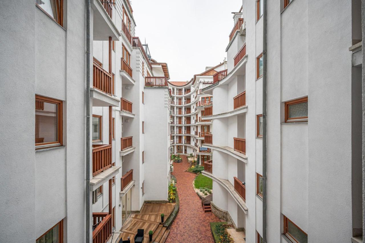 Modern Apartment With Garage Budapeşte Dış mekan fotoğraf
